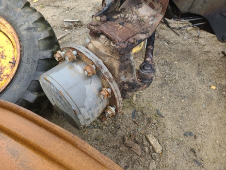 Valtra T174ea Front axle hub lhs complete - Εμπρός άξονας για Γεωργικά μηχανήματα: φωτογραφία 1 Valtra T174ea Front axle hub lhs complete - Εμπρός άξονας για Γεωργικά μηχανήματα: φωτογραφία 1