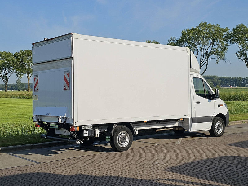 Mercedes-Benz Sprinter 317 Bakwagen Laadklep! - Επαγγελματικό αυτοκίνητο κόφα: φωτογραφία 3 Mercedes-Benz Sprinter 317 Bakwagen Laadklep! - Επαγγελματικό αυτοκίνητο κόφα: φωτογραφία 3
