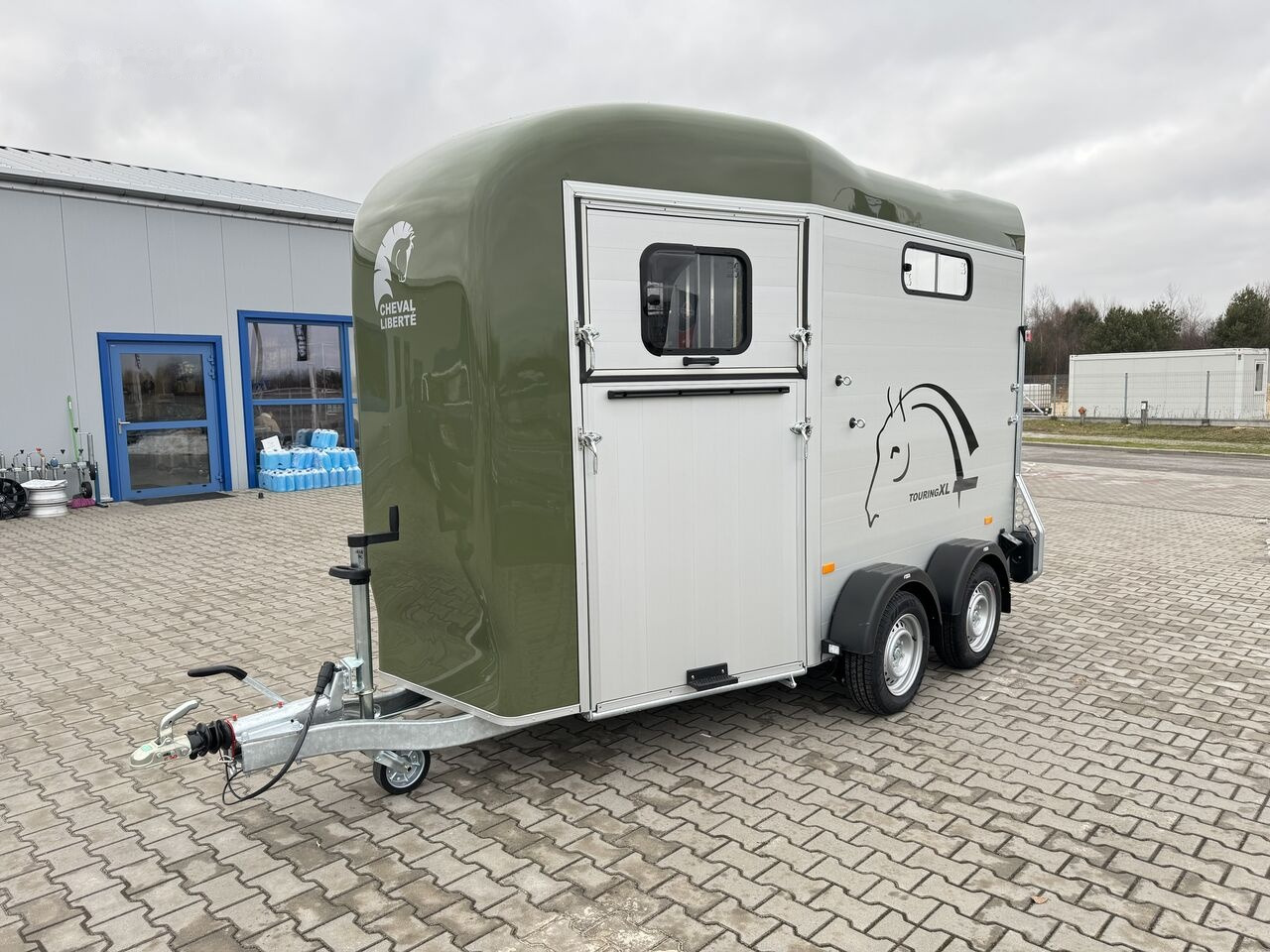 Καινούριο Τρέιλερ μεταφοράς αλόγων Cheval Liberté Touring Country XL na dwa konie z dużą siodlarnią 2.2T DMC: φωτογραφία 11