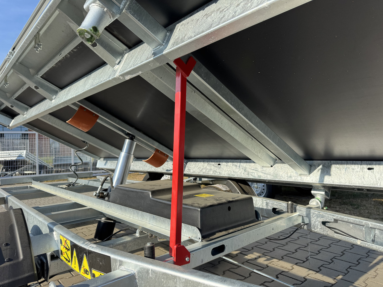 Καινούριο Ρυμούλκα ανατρεπόμενο DEBON PW 3.6 Electric 360x180 cm 3.5T: φωτογραφία 15 Καινούριο Ρυμούλκα ανατρεπόμενο DEBON PW 3.6 Electric 360x180 cm 3.5T: φωτογραφία 15