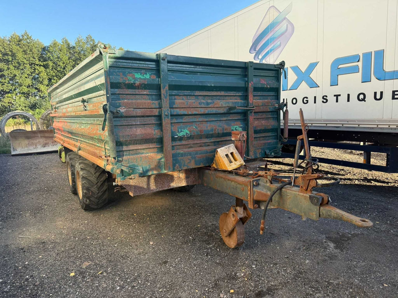 Przyczepa tandem wywrotka 3-stronna ,resory , Reisch , DMC 8 t.,1999 r - Ρυμούλκα για τρακτέρ: φωτογραφία 4 Przyczepa tandem wywrotka 3-stronna ,resory , Reisch , DMC 8 t.,1999 r - Ρυμούλκα για τρακτέρ: φωτογραφία 4