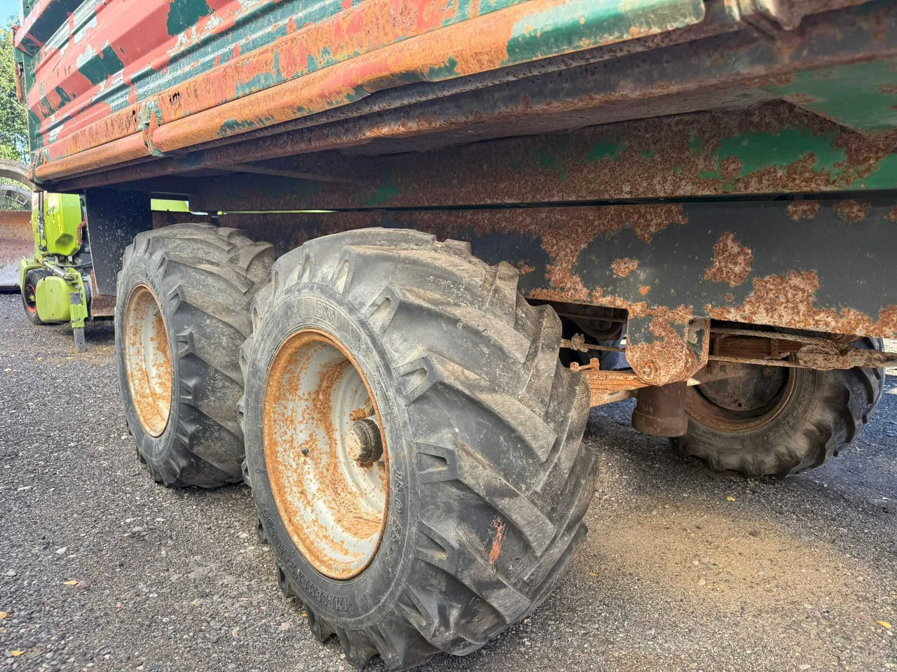 Przyczepa tandem wywrotka 3-stronna ,resory , Reisch , DMC 8 t.,1999 r - Ρυμούλκα για τρακτέρ: φωτογραφία 5 Przyczepa tandem wywrotka 3-stronna ,resory , Reisch , DMC 8 t.,1999 r - Ρυμούλκα για τρακτέρ: φωτογραφία 5