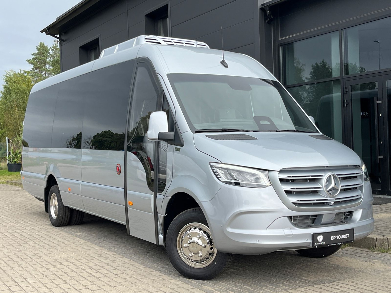 Mercedes-Benz Sprinter 519 TRANSFER XL / 22+1+1 / ON STOCK!!! Mercedes-Benz Sprinter 519 TOURIST XL/ 21-24 Seats/ IN STOCK! - Μικρό λεωφορείο, Επιβατικό βαν: φωτογραφία 1 Mercedes-Benz Sprinter 519 TRANSFER XL / 22+1+1 / ON STOCK!!! Mercedes-Benz Sprinter 519 TOURIST XL/ 21-24 Seats/ IN STOCK! - Μικρό λεωφορείο, Επιβατικό βαν: φωτογραφία 1