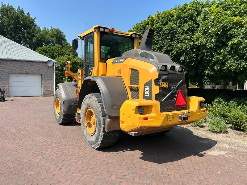 Volvo L90 H - Ελαστιχοφόρος φορτωτής: φωτογραφία 2 Volvo L90 H - Ελαστιχοφόρος φορτωτής: φωτογραφία 2