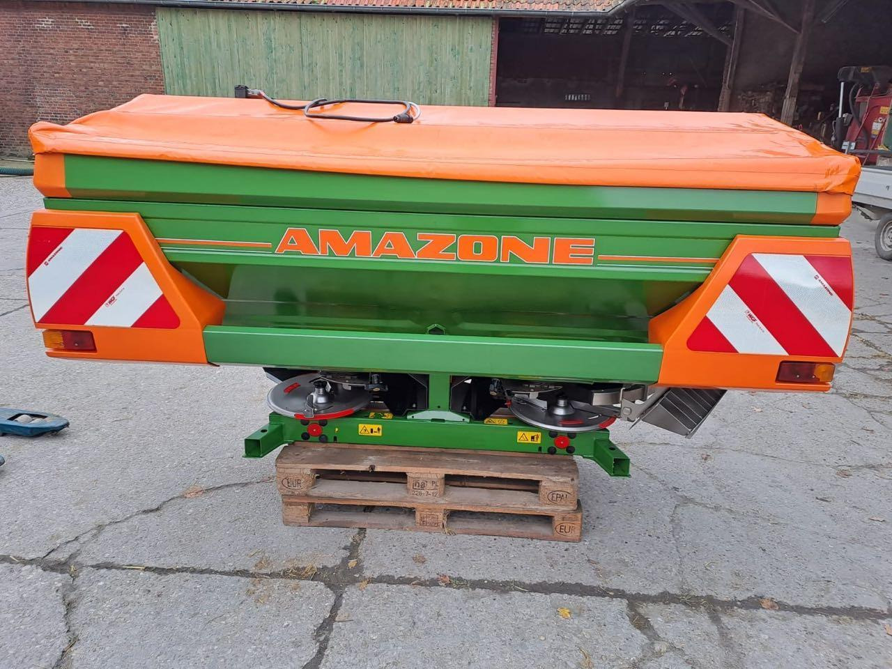 Amazone ZA-M 1001 Special SBS - Λιπασματοδιανομέας: φωτογραφία 1 Amazone ZA-M 1001 Special SBS - Λιπασματοδιανομέας: φωτογραφία 1