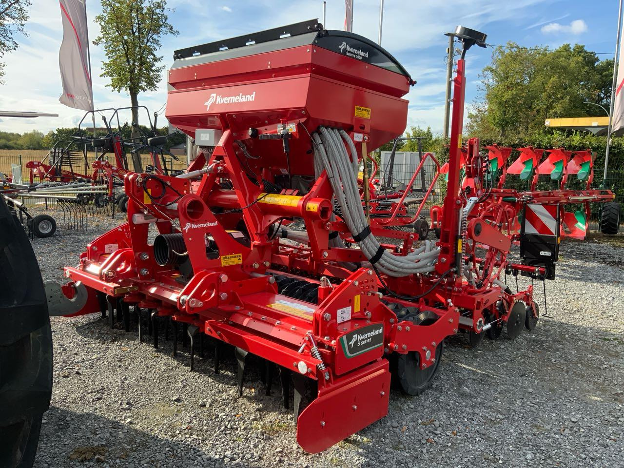 Kverneland SATERRA - Σπαρτική μηχανή: φωτογραφία 3 Kverneland SATERRA - Σπαρτική μηχανή: φωτογραφία 3