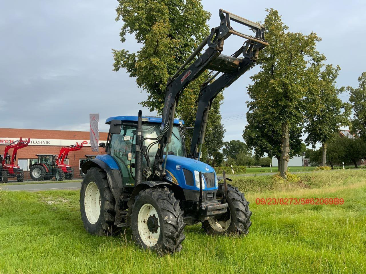 New Holland T6020 Elite - Τρακτέρ: φωτογραφία 1 New Holland T6020 Elite - Τρακτέρ: φωτογραφία 1