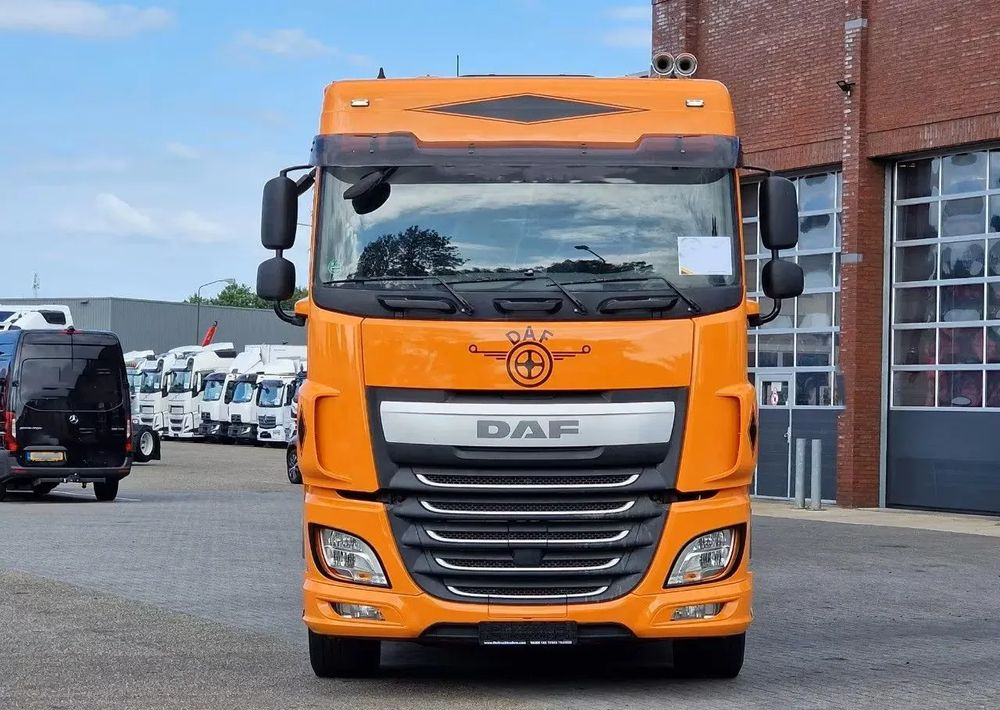 DAF XF 460 4x2 SpaceCab – Menke Livestock | 1 pokład | Euro 6 | 2016 - Φορτηγό μεταφορά ζώων: φωτογραφία 3 DAF XF 460 4x2 SpaceCab – Menke Livestock | 1 pokład | Euro 6 | 2016 - Φορτηγό μεταφορά ζώων: φωτογραφία 3