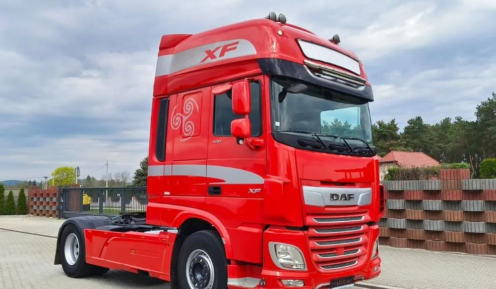 DAF XF 530 Super Space Cab | RETARDER | KLIMATYZACJA | EURO 6 | 2018 | 530 000 km - Τράκτορας: φωτογραφία 5 DAF XF 530 Super Space Cab | RETARDER | KLIMATYZACJA | EURO 6 | 2018 | 530 000 km - Τράκτορας: φωτογραφία 5