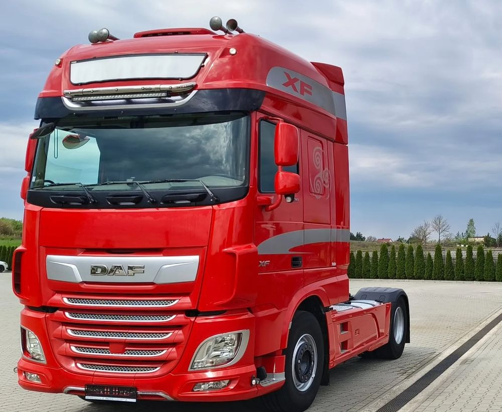 DAF XF 530 Super Space Cab | RETARDER | KLIMATYZACJA | EURO 6 | 2018 | 530 000 km - Τράκτορας: φωτογραφία 1 DAF XF 530 Super Space Cab | RETARDER | KLIMATYZACJA | EURO 6 | 2018 | 530 000 km - Τράκτορας: φωτογραφία 1