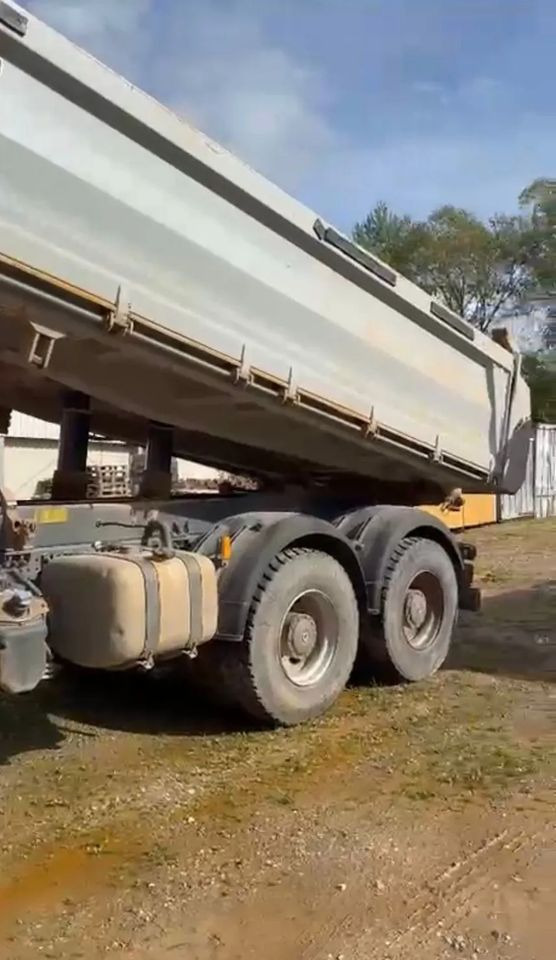 Mercedes-Benz AROCS 4143 8x4 | BORTMATIC - wywrotka trójstronna | Retarder |Zawieszenie na resorach | - Φορτηγό ανατρεπόμενο: φωτογραφία 4 Mercedes-Benz AROCS 4143 8x4 | BORTMATIC - wywrotka trójstronna | Retarder |Zawieszenie na resorach | - Φορτηγό ανατρεπόμενο: φωτογραφία 4
