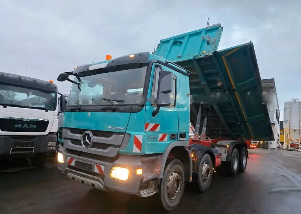 Mercedes-Benz Actros 3544 / 4144 •EPS •Wywrotka trójstronna • 8x4 • Meiller BORDMATIK • Euro5 • - Φορτηγό ανατρεπόμενο: φωτογραφία 2 Mercedes-Benz Actros 3544 / 4144 •EPS •Wywrotka trójstronna • 8x4 • Meiller BORDMATIK • Euro5 • - Φορτηγό ανατρεπόμενο: φωτογραφία 2