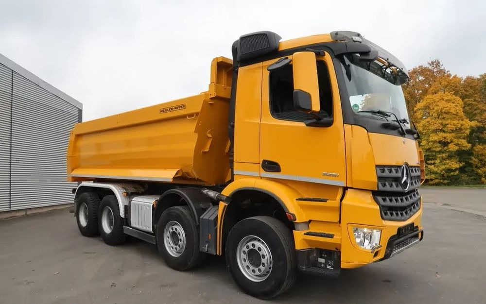 Mercedes-Benz Arocs 3251 / 8x4 / Wywrotka Meiller 3- stronna / Euro 6d / Przebieg: 215 600 km - Φορτηγό ανατρεπόμενο: φωτογραφία 2 Mercedes-Benz Arocs 3251 / 8x4 / Wywrotka Meiller 3- stronna / Euro 6d / Przebieg: 215 600 km - Φορτηγό ανατρεπόμενο: φωτογραφία 2