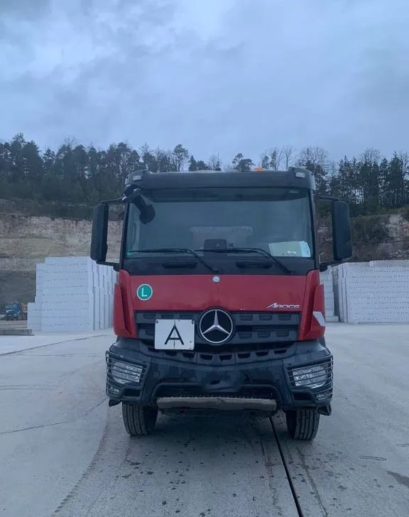 Mercedes-Benz Arocs 4146 8x4 | Wywrotka Trójstronna | 460 KM | Euro 6 | Retarder | - Φορτηγό ανατρεπόμενο: φωτογραφία 3 Mercedes-Benz Arocs 4146 8x4 | Wywrotka Trójstronna | 460 KM | Euro 6 | Retarder | - Φορτηγό ανατρεπόμενο: φωτογραφία 3