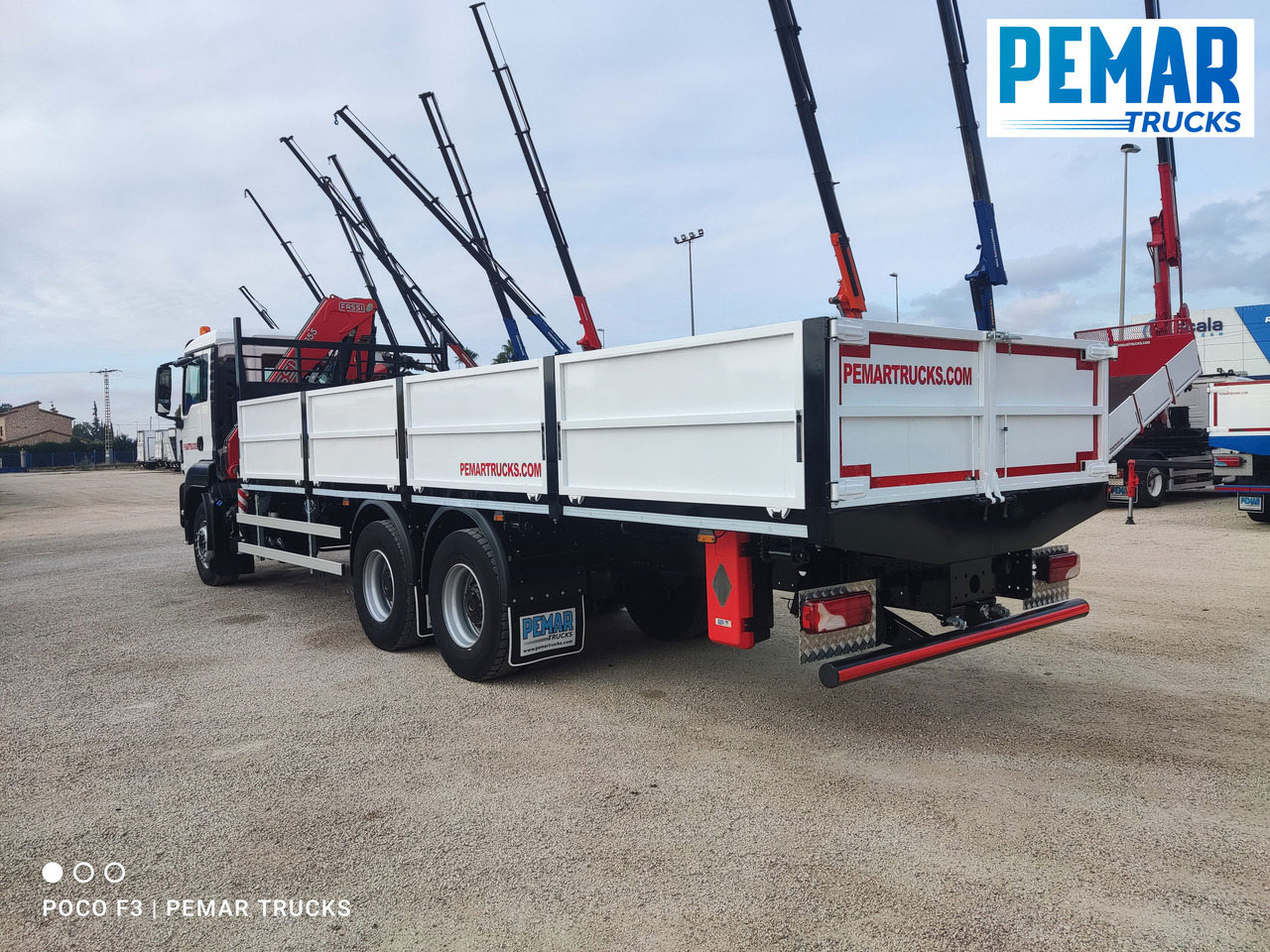 Φορτηγό με γερανό MAN TGS 26.360 6X4 GRUA CAJA FIJA EURO 6: φωτογραφία 18 Φορτηγό με γερανό MAN TGS 26.360 6X4 GRUA CAJA FIJA EURO 6: φωτογραφία 18