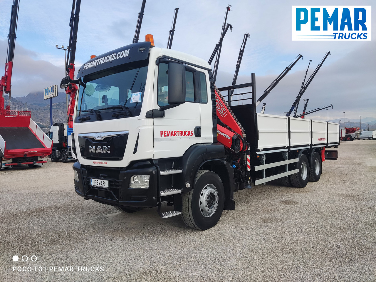 Φορτηγό με γερανό MAN TGS 26.360 6X4 GRUA CAJA FIJA EURO 6: φωτογραφία 11 Φορτηγό με γερανό MAN TGS 26.360 6X4 GRUA CAJA FIJA EURO 6: φωτογραφία 11