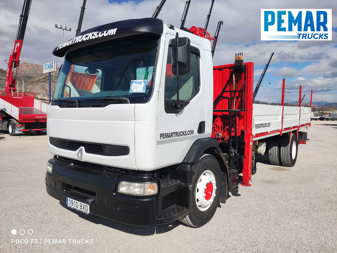 RENAULT PREMIUM 270 DCI GRUA CAJA FIJA - Φορτηγό με γερανό: φωτογραφία 2 RENAULT PREMIUM 270 DCI GRUA CAJA FIJA - Φορτηγό με γερανό: φωτογραφία 2
