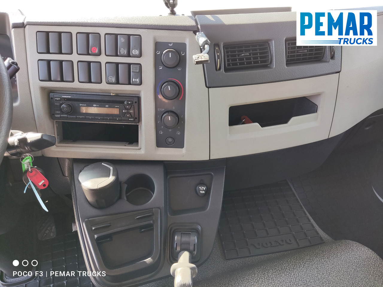 Φορτηγό ψυγείο VOLVO FL 250 FRIGORIFICO 12T EURO 6: φωτογραφία 30