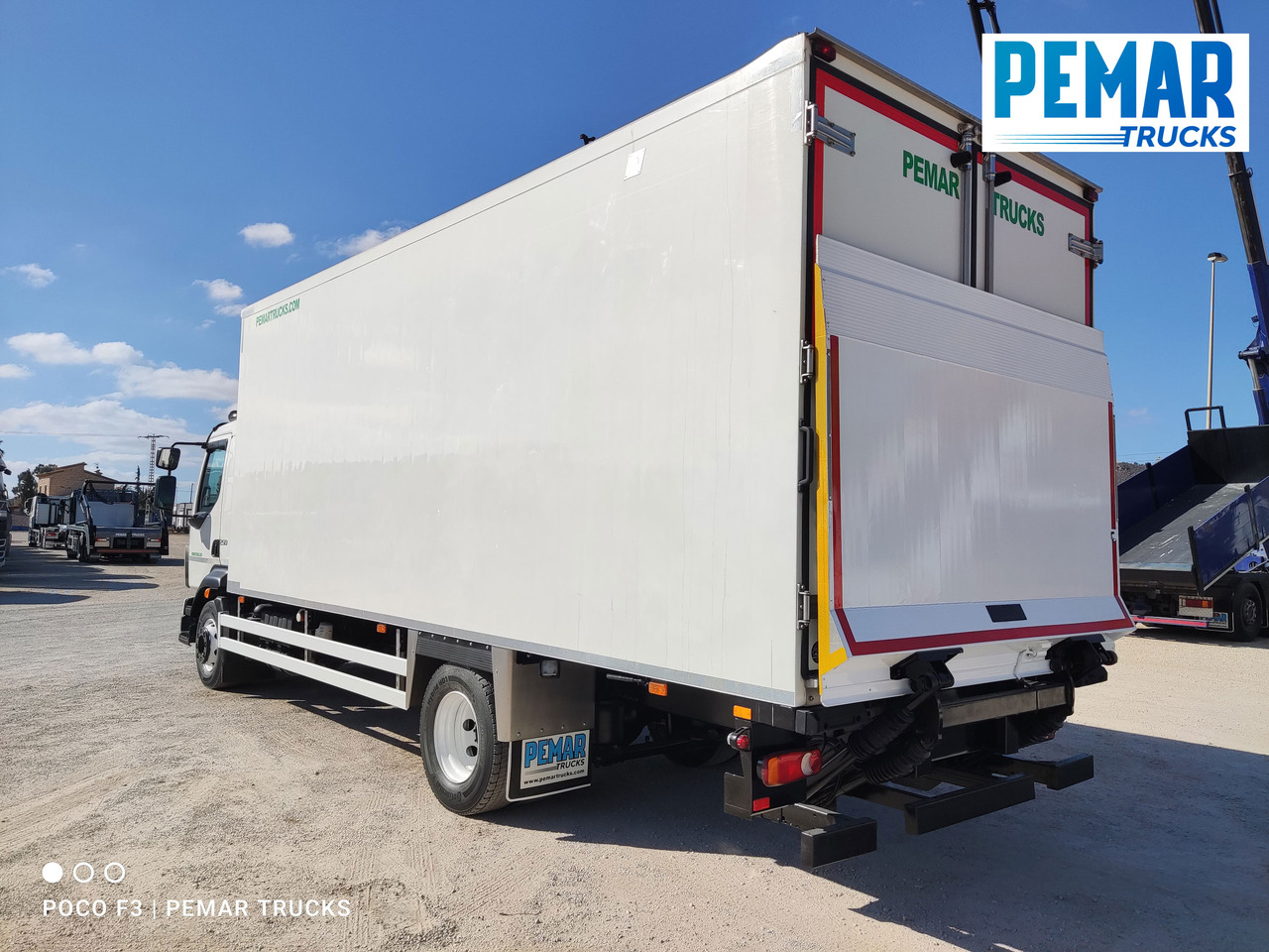 Φορτηγό ψυγείο VOLVO FL 250 FRIGORIFICO 12T EURO 6: φωτογραφία 7