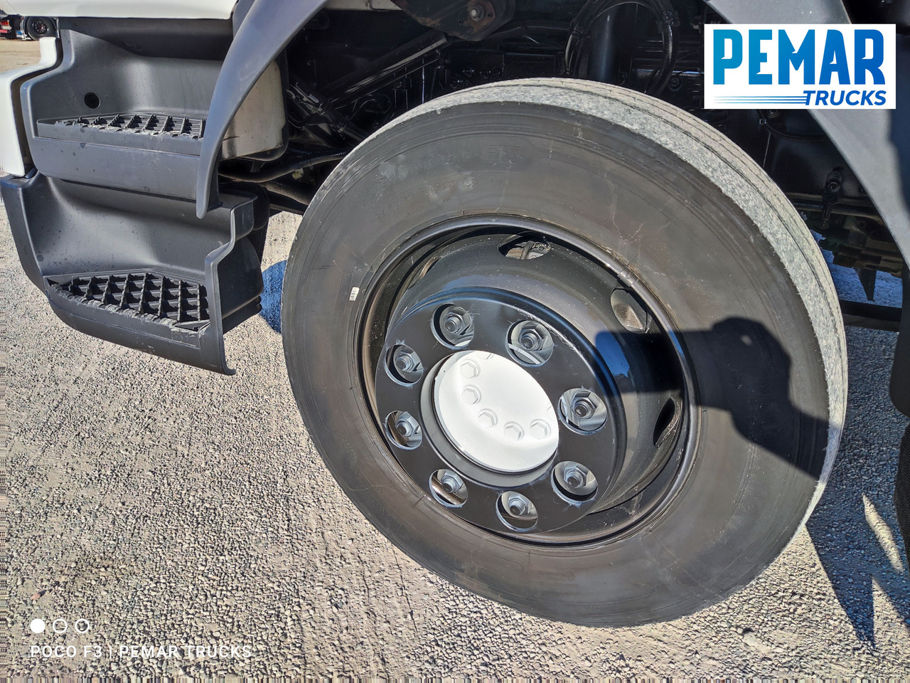 Φορτηγό ψυγείο VOLVO FL 250 FRIGORIFICO 12T EURO 6: φωτογραφία 19