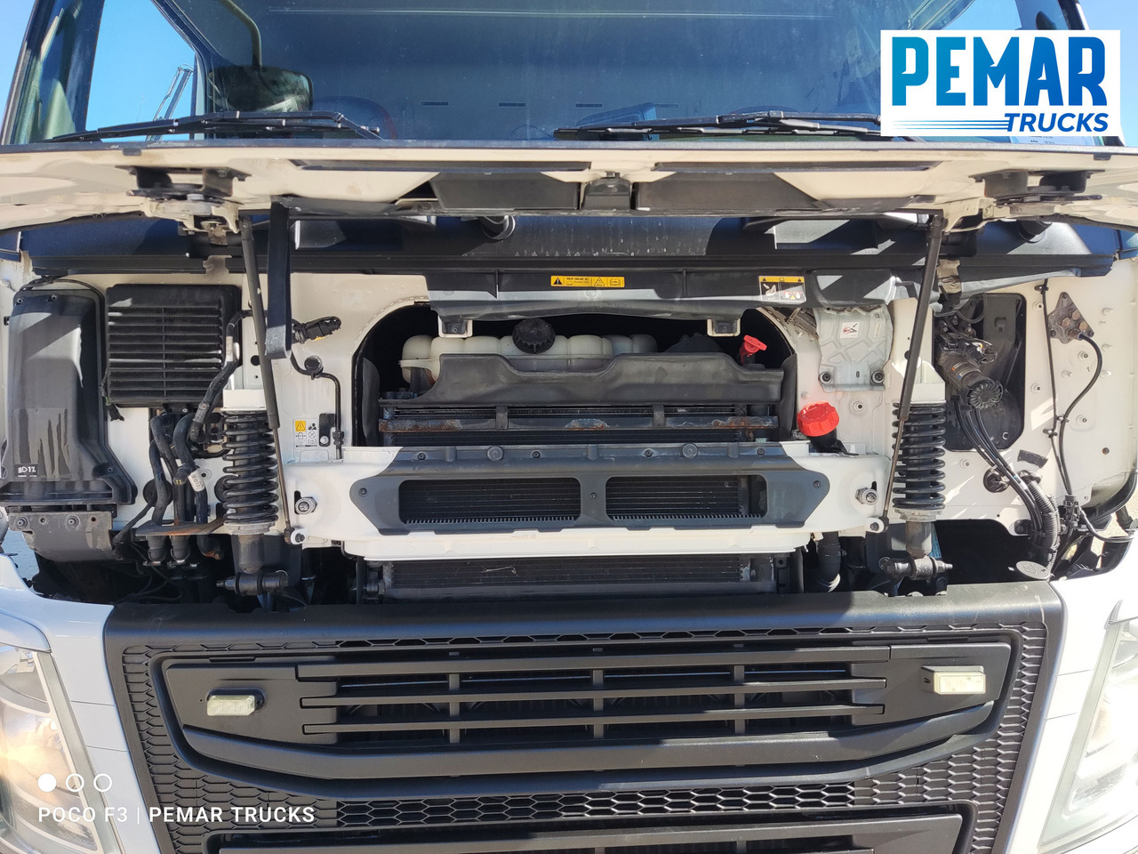 Φορτηγό ψυγείο VOLVO FM 450 6X2 FRIGORIFICO EURO 6: φωτογραφία 27 Φορτηγό ψυγείο VOLVO FM 450 6X2 FRIGORIFICO EURO 6: φωτογραφία 27