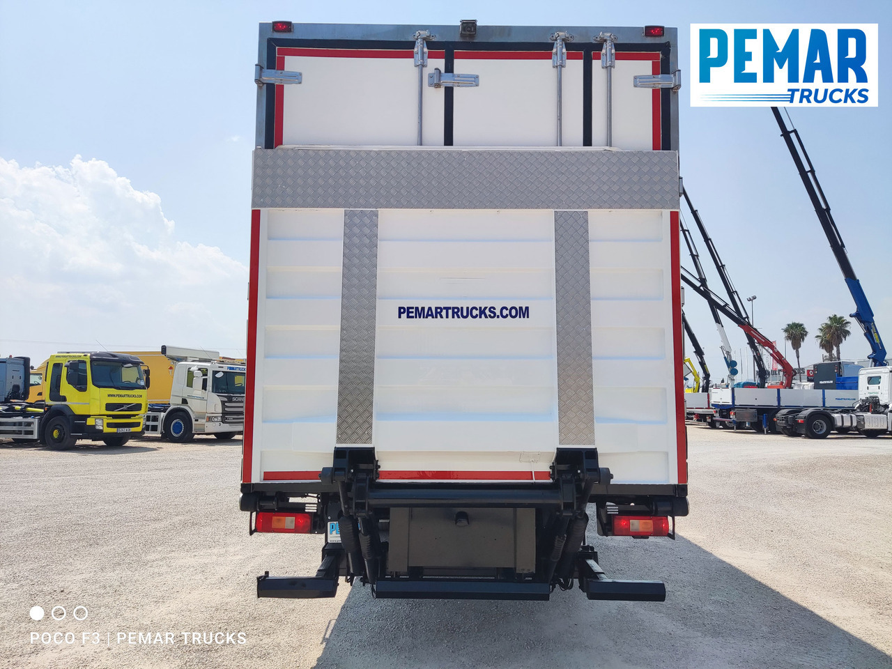 Φορτηγό ψυγείο VOLVO FM 500 6X2 FRIGORIFICO EURO 6: φωτογραφία 6