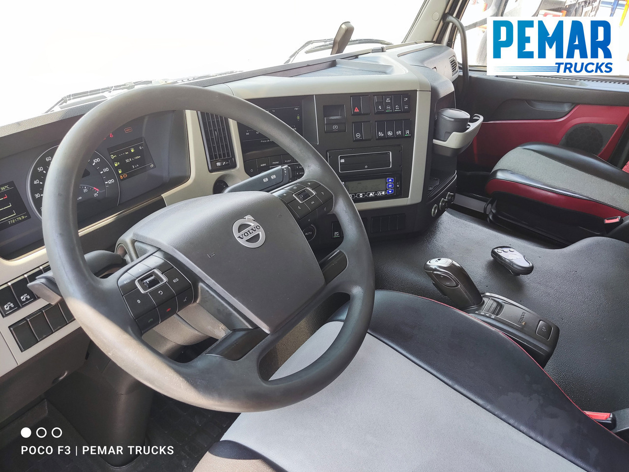 Φορτηγό ψυγείο VOLVO FM 500 6X2 FRIGORIFICO EURO 6: φωτογραφία 26