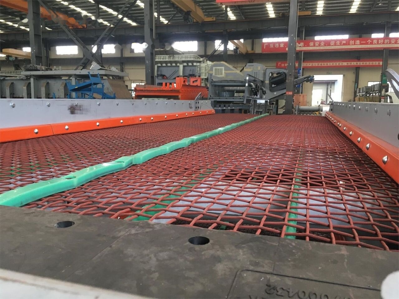 Kinglink Copper Ore Circular Vibrating Screen 3YA2160 | 200TPH - Διαλογής: φωτογραφία 3 Kinglink Copper Ore Circular Vibrating Screen 3YA2160 | 200TPH - Διαλογής: φωτογραφία 3