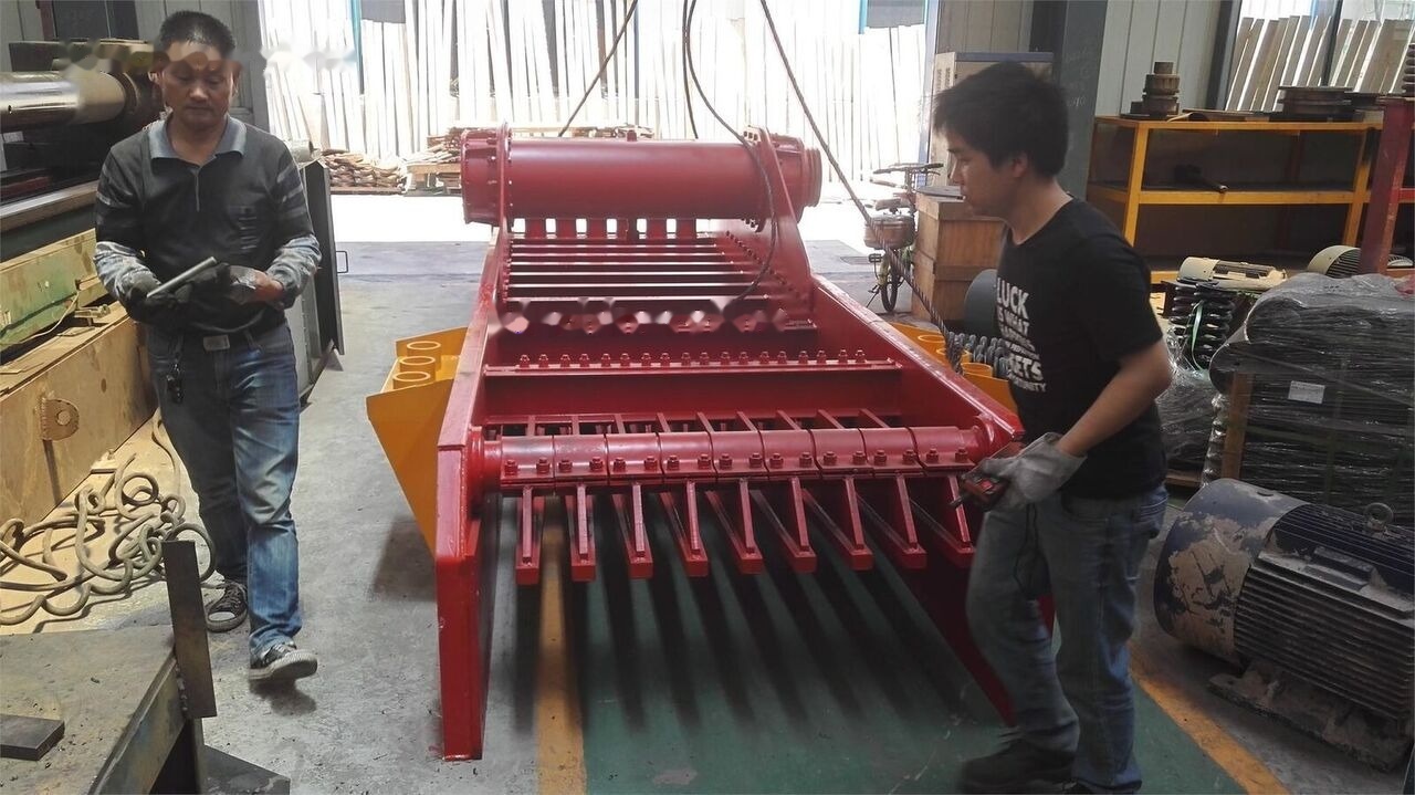Kinglink High quality Vibrating feeder ZSW600x150 - Μηχάνημα ορυχείων: φωτογραφία 4 Kinglink High quality Vibrating feeder ZSW600x150 - Μηχάνημα ορυχείων: φωτογραφία 4