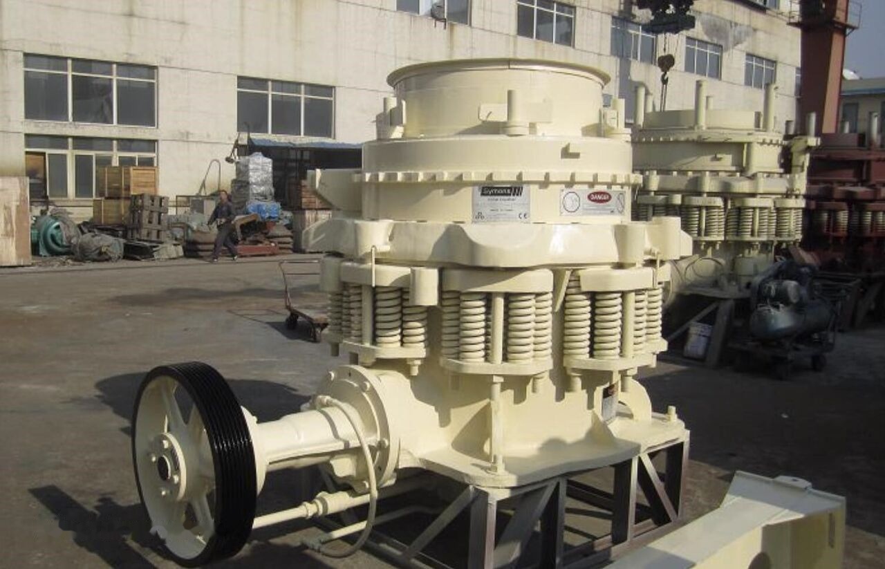 Kinglink SYMONS 3 FT STD FOR QUARRY AND MINING - Κωνικός θραυστήρας: φωτογραφία 4 Kinglink SYMONS 3 FT STD FOR QUARRY AND MINING - Κωνικός θραυστήρας: φωτογραφία 4