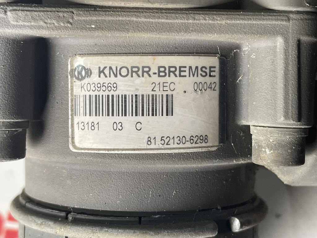 KNORR-BREMSE BRAKE VALVE EBS FOR MAN TGA | TGX | TGS - K039569 - Βαλβίδα φρένων για Φορτηγό: φωτογραφία 3 KNORR-BREMSE BRAKE VALVE EBS FOR MAN TGA | TGX | TGS - K039569 - Βαλβίδα φρένων για Φορτηγό: φωτογραφία 3