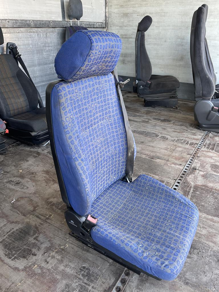 MAN AIR DRIVER SEAT - Kάθισμα για Φορτηγό: φωτογραφία 2 MAN AIR DRIVER SEAT - Kάθισμα για Φορτηγό: φωτογραφία 2