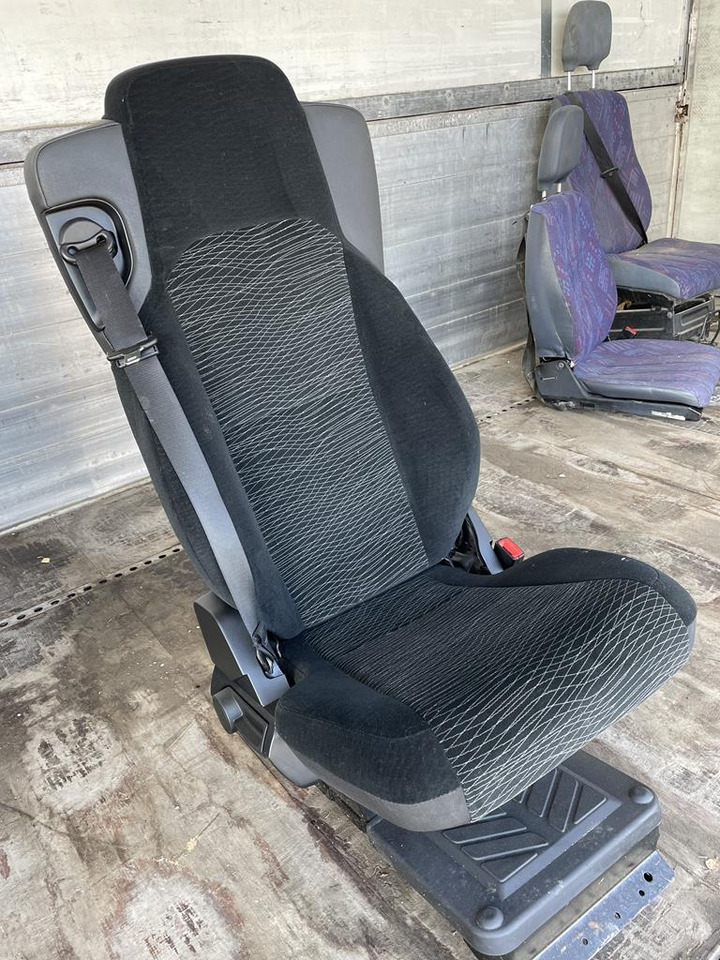 MERCEDES-BENZ ACTROS MP4 - PASSENGER - Kάθισμα για Φορτηγό: φωτογραφία 2 MERCEDES-BENZ ACTROS MP4 - PASSENGER - Kάθισμα για Φορτηγό: φωτογραφία 2
