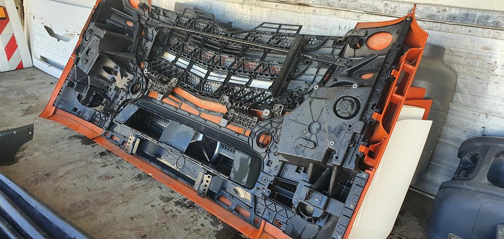 MERCEDES-BENZ ACTROS MP4 - Προφυλακτήρας για Φορτηγό: φωτογραφία 4 MERCEDES-BENZ ACTROS MP4 - Προφυλακτήρας για Φορτηγό: φωτογραφία 4