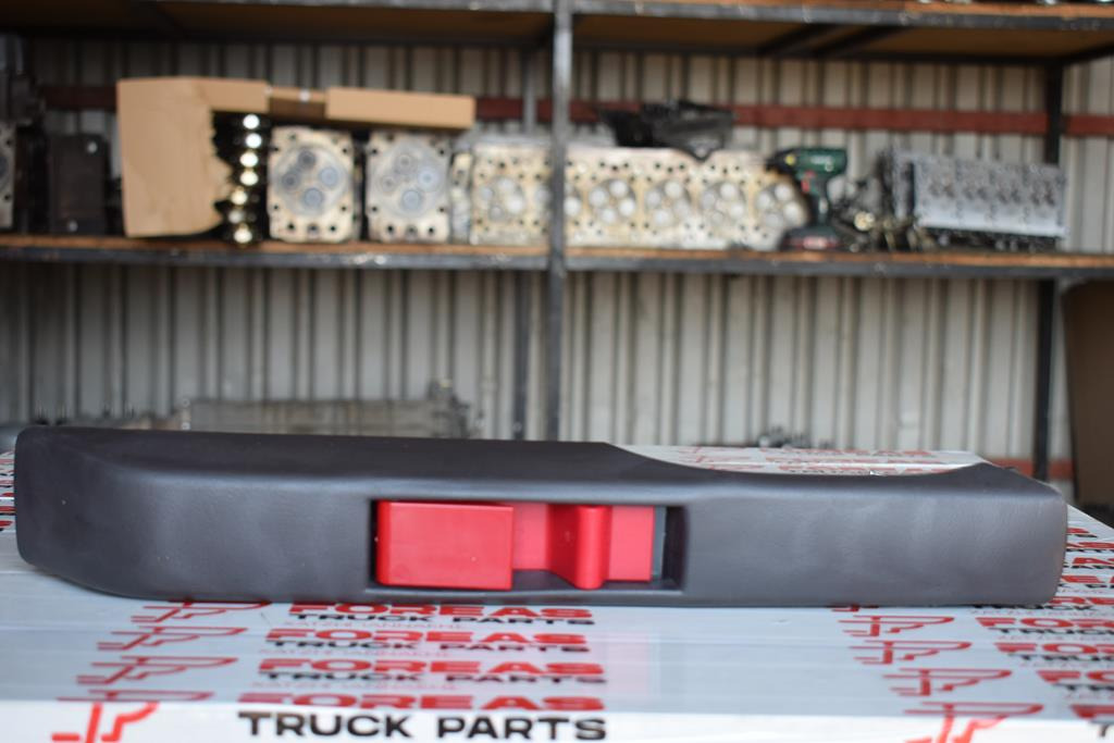 MERCEDES-BENZ LEFT INTERNAL DOOR HANDLE - DRIVER - Πόρτα και ανταλλακτικά για Φορτηγό: φωτογραφία 1 MERCEDES-BENZ LEFT INTERNAL DOOR HANDLE - DRIVER - Πόρτα και ανταλλακτικά για Φορτηγό: φωτογραφία 1