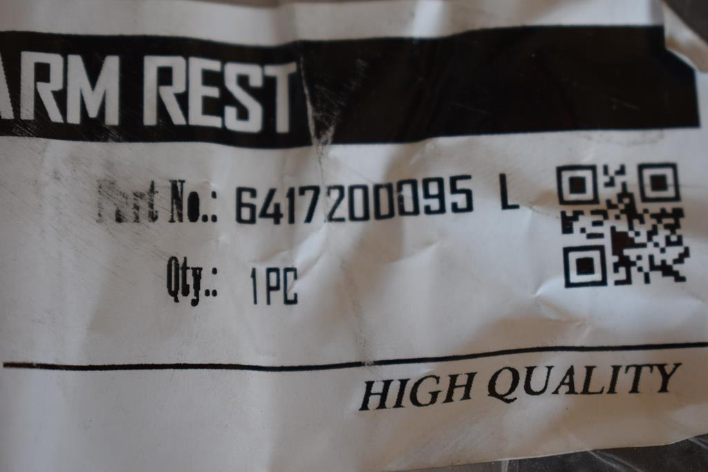 MERCEDES-BENZ LEFT INTERNAL DOOR HANDLE - DRIVER - Πόρτα και ανταλλακτικά για Φορτηγό: φωτογραφία 4 MERCEDES-BENZ LEFT INTERNAL DOOR HANDLE - DRIVER - Πόρτα και ανταλλακτικά για Φορτηγό: φωτογραφία 4