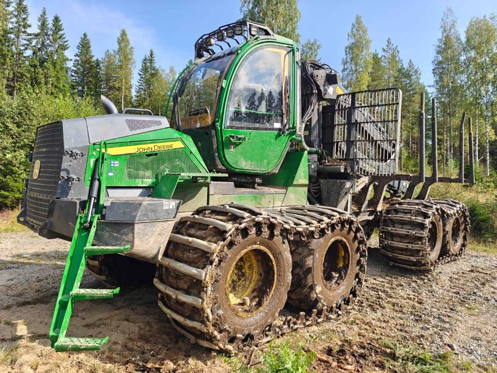 John Deere 1010 G - Λαστιχοφόρα προωθητικo - forwarder: φωτογραφία 1 John Deere 1010 G - Λαστιχοφόρα προωθητικo - forwarder: φωτογραφία 1