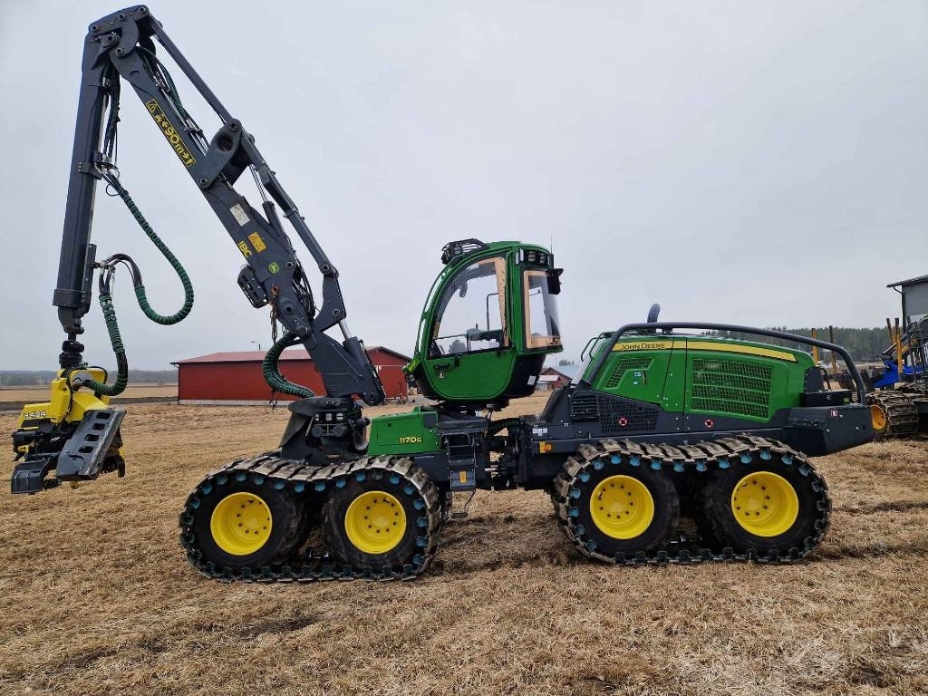 John Deere 1170 G - Συλλεκτική μηχανή - forest harvester: φωτογραφία 1 John Deere 1170 G - Συλλεκτική μηχανή - forest harvester: φωτογραφία 1