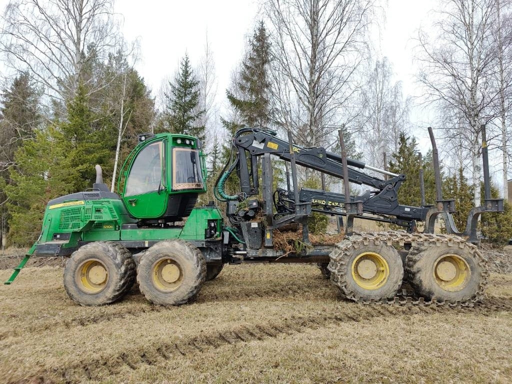 John Deere 1210 G - Λαστιχοφόρα προωθητικo - forwarder: φωτογραφία 2 John Deere 1210 G - Λαστιχοφόρα προωθητικo - forwarder: φωτογραφία 2