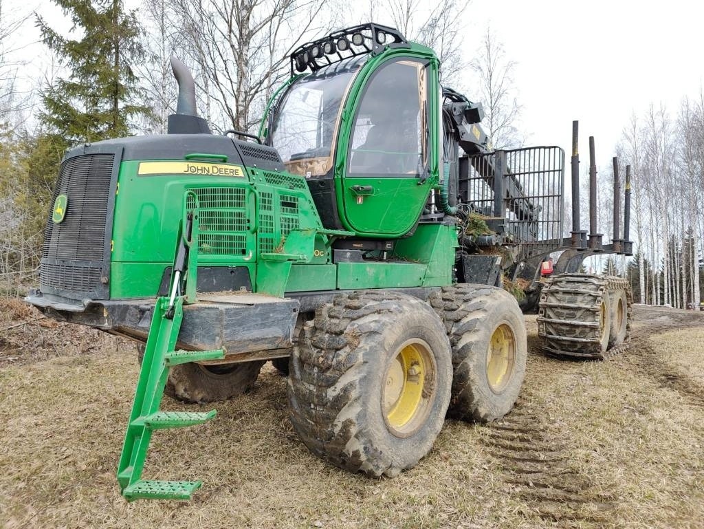 John Deere 1210 G - Λαστιχοφόρα προωθητικo - forwarder: φωτογραφία 1 John Deere 1210 G - Λαστιχοφόρα προωθητικo - forwarder: φωτογραφία 1