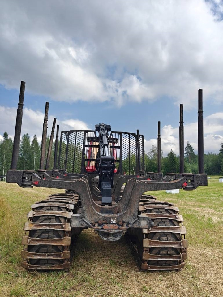 Komatsu 855 - Λαστιχοφόρα προωθητικo - forwarder: φωτογραφία 4 Komatsu 855 - Λαστιχοφόρα προωθητικo - forwarder: φωτογραφία 4