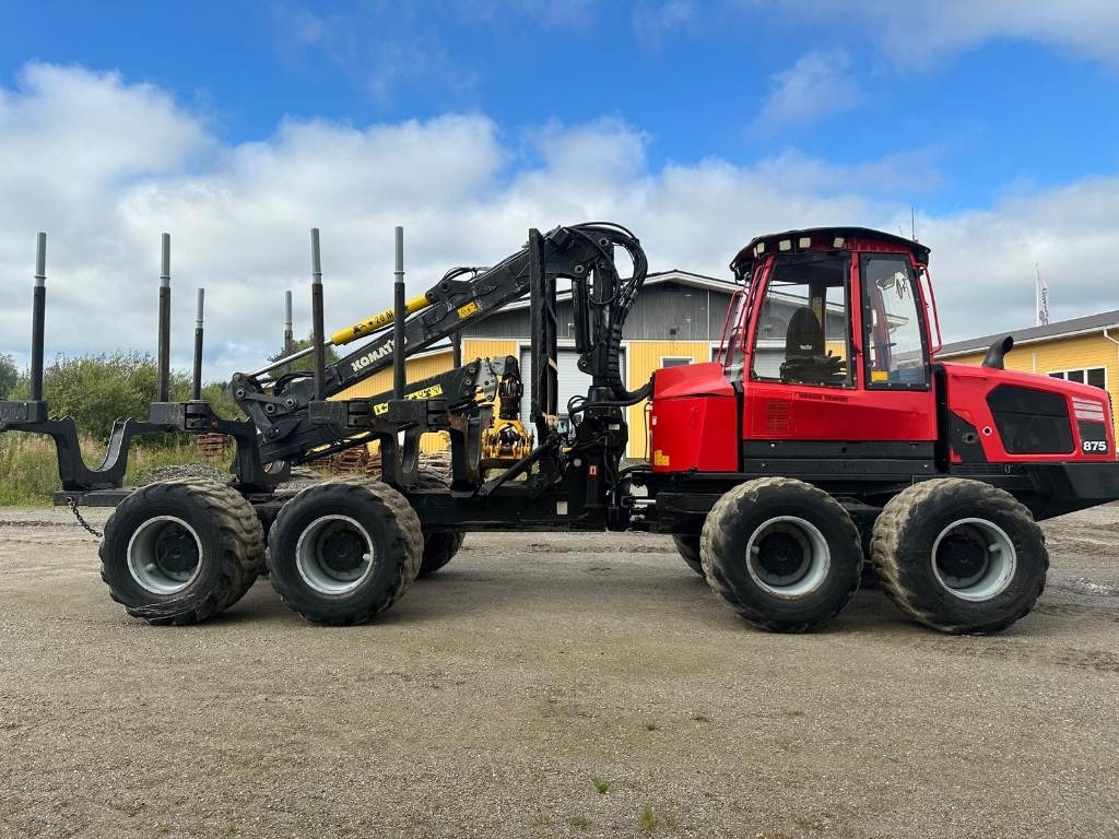 Komatsu 875 - Λαστιχοφόρα προωθητικo - forwarder: φωτογραφία 2 Komatsu 875 - Λαστιχοφόρα προωθητικo - forwarder: φωτογραφία 2