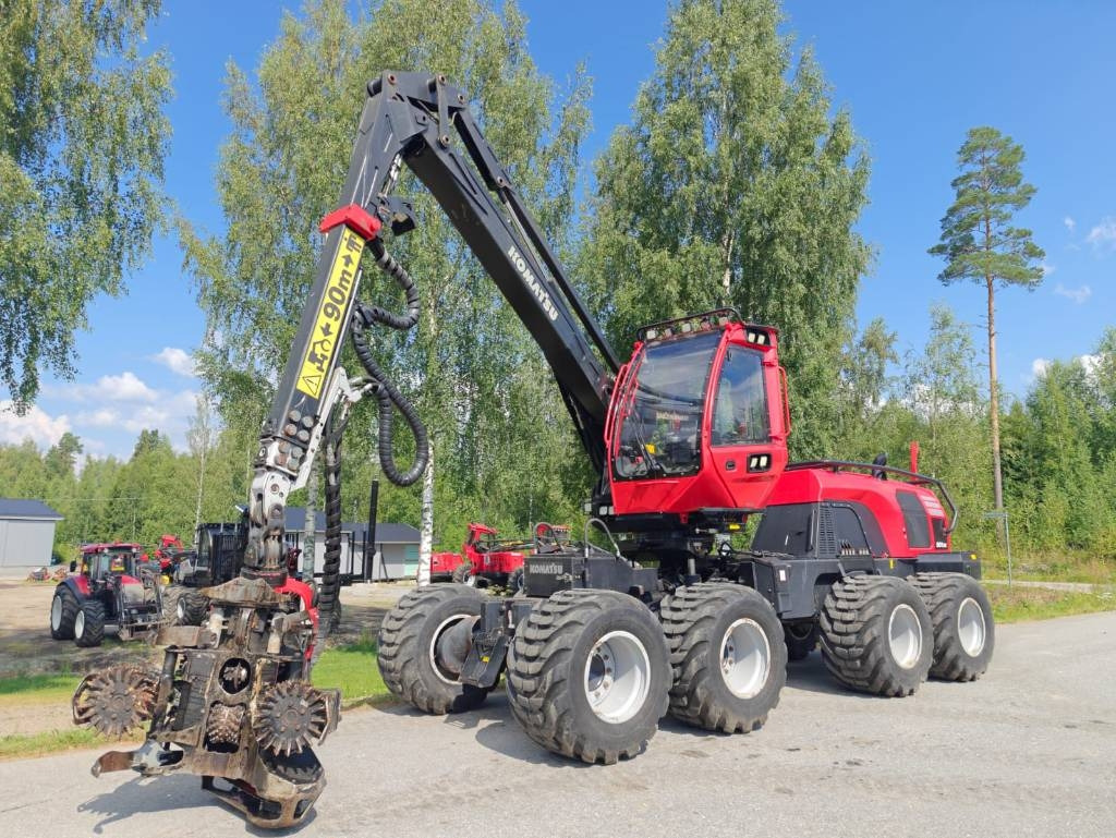 Komatsu 901 XC - Συλλεκτική μηχανή - forest harvester: φωτογραφία 1 Komatsu 901 XC - Συλλεκτική μηχανή - forest harvester: φωτογραφία 1