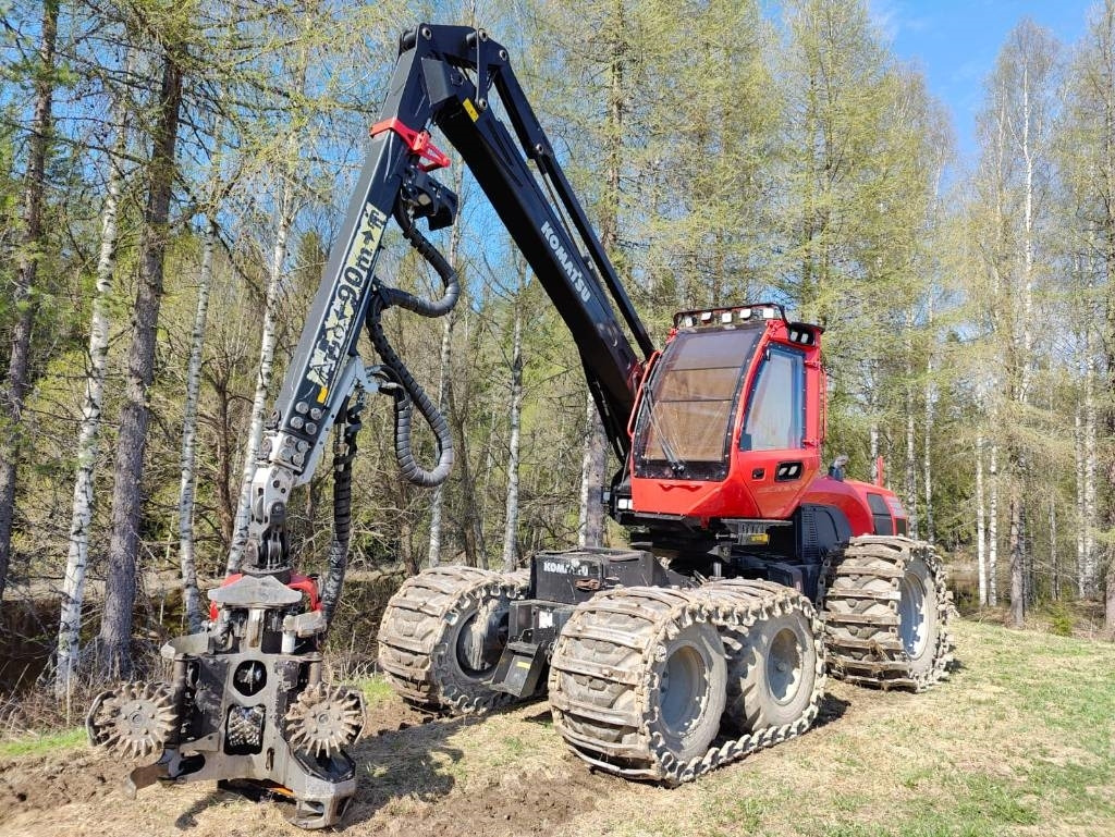 Komatsu 901 - Συλλεκτική μηχανή - forest harvester: φωτογραφία 1 Komatsu 901 - Συλλεκτική μηχανή - forest harvester: φωτογραφία 1