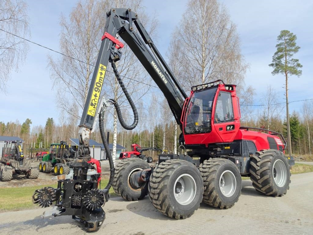 Komatsu 911 - Συλλεκτική μηχανή - forest harvester: φωτογραφία 1 Komatsu 911 - Συλλεκτική μηχανή - forest harvester: φωτογραφία 1