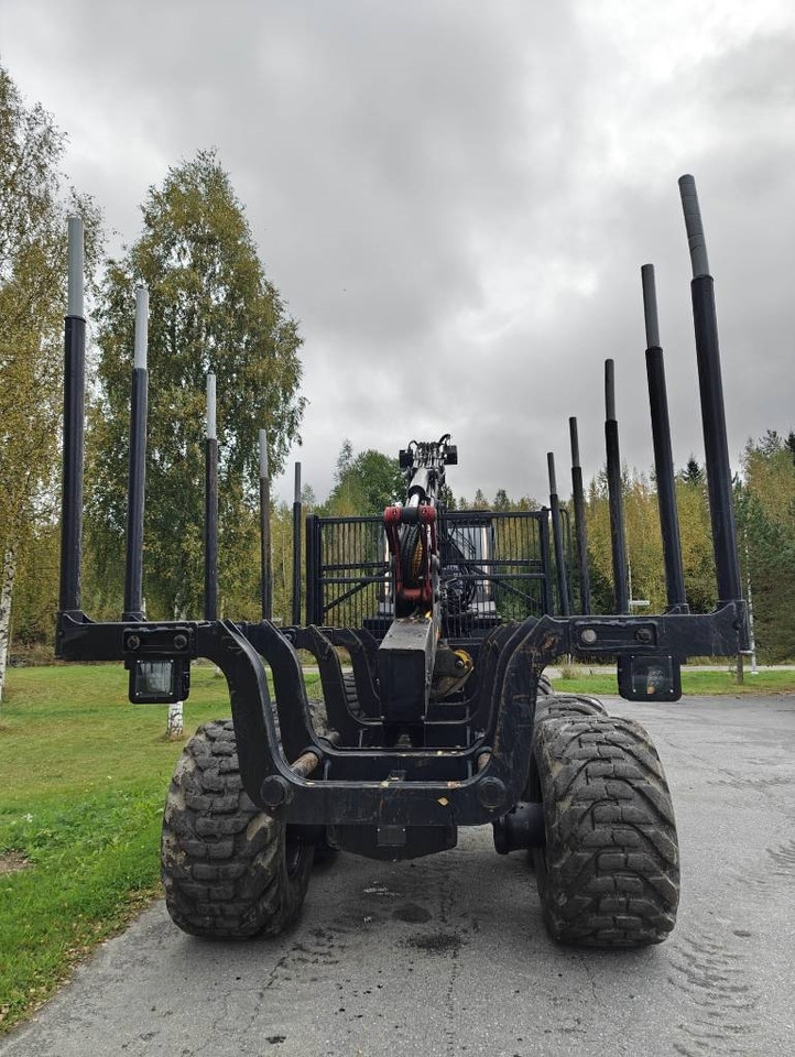 Logset 6 F - Λαστιχοφόρα προωθητικo - forwarder: φωτογραφία 4 Logset 6 F - Λαστιχοφόρα προωθητικo - forwarder: φωτογραφία 4