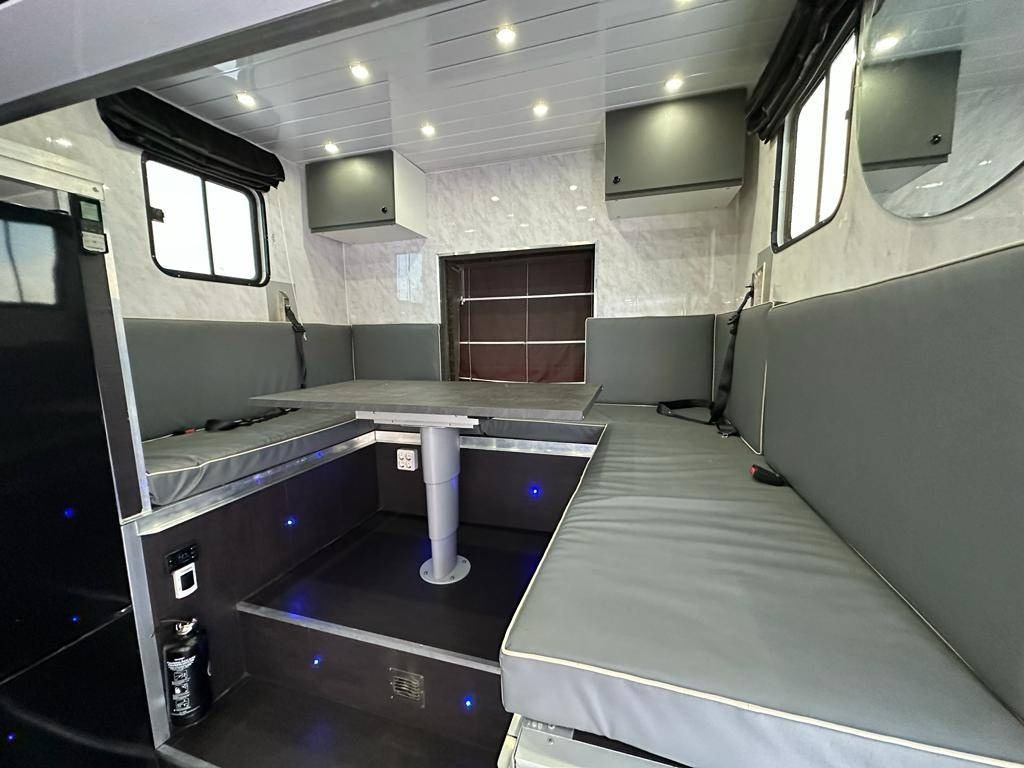 Leasing Mercedes-Benz Actros  Mercedes-Benz Actros: φωτογραφία 18