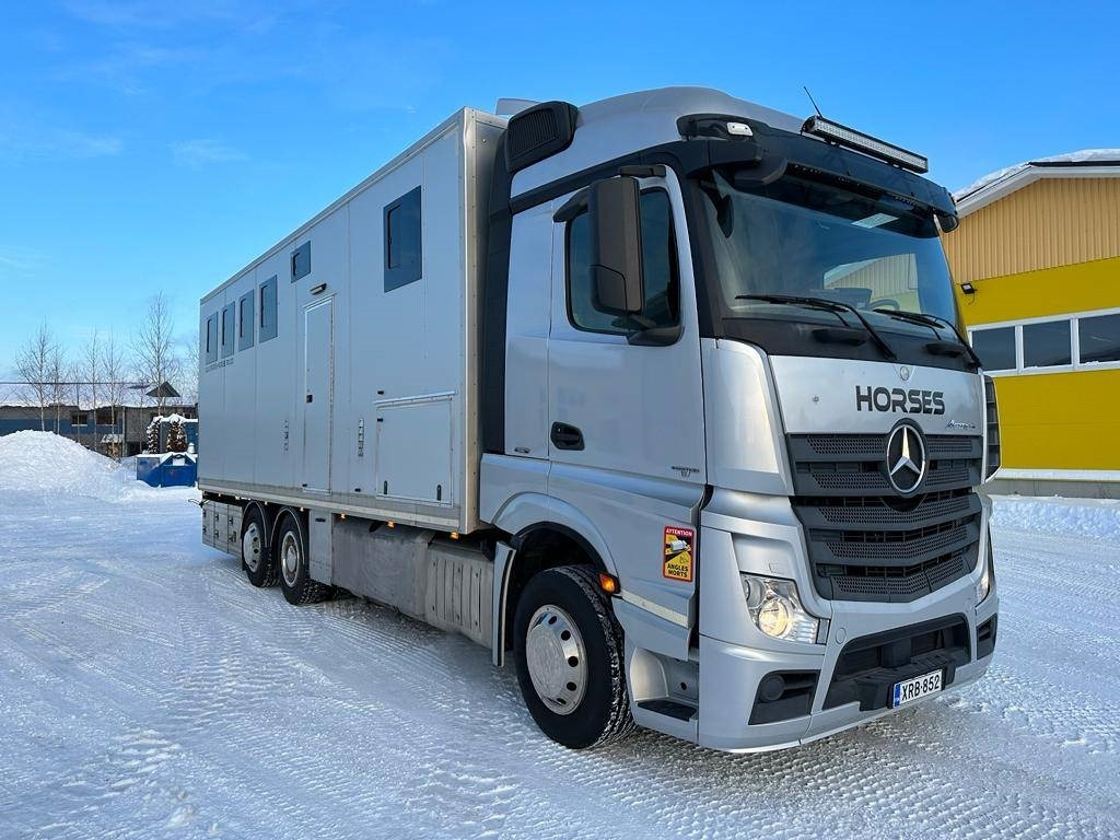 Leasing Mercedes-Benz Actros  Mercedes-Benz Actros: φωτογραφία 7