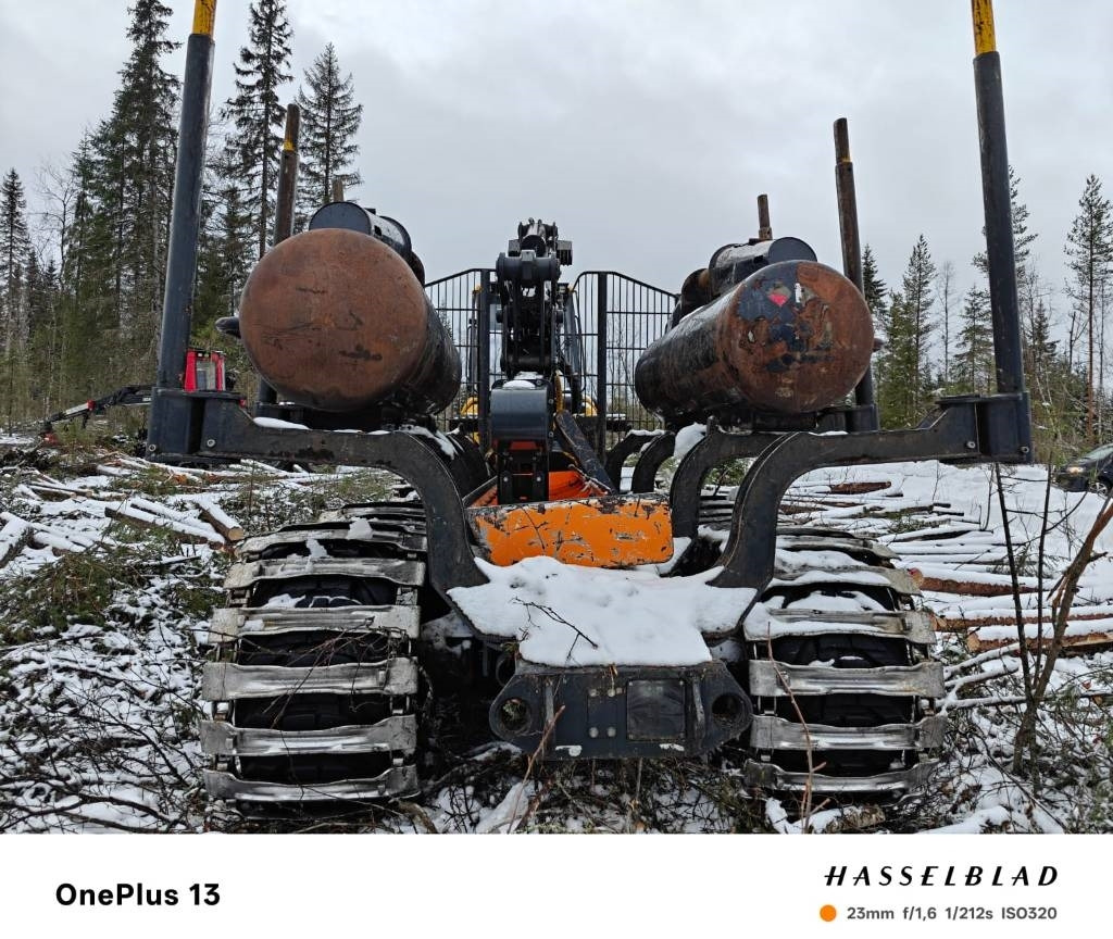 Ponsse Buffalo 8W - Λαστιχοφόρα προωθητικo - forwarder: φωτογραφία 4 Ponsse Buffalo 8W - Λαστιχοφόρα προωθητικo - forwarder: φωτογραφία 4
