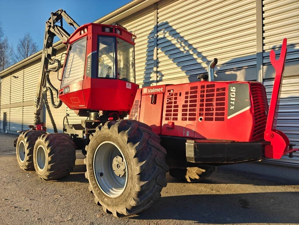 Valmet 901TX - Συλλεκτική μηχανή - forest harvester: φωτογραφία 2 Valmet 901TX - Συλλεκτική μηχανή - forest harvester: φωτογραφία 2
